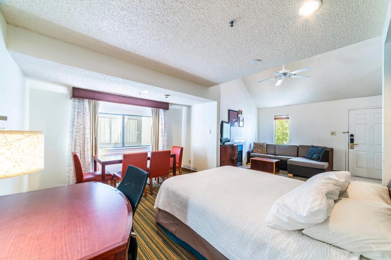 Metro Phoenix Loft Sleeps 6 外观 照片