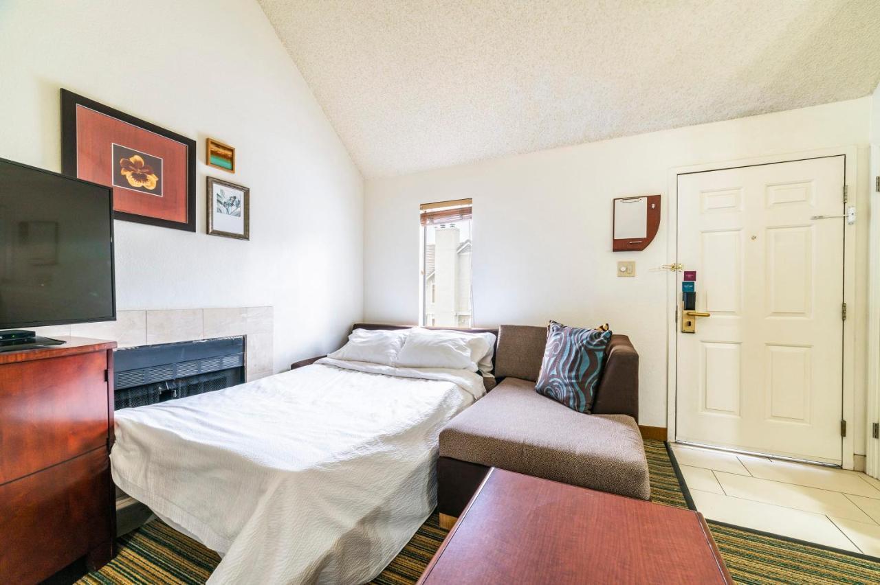 Metro Phoenix Loft Sleeps 6 外观 照片