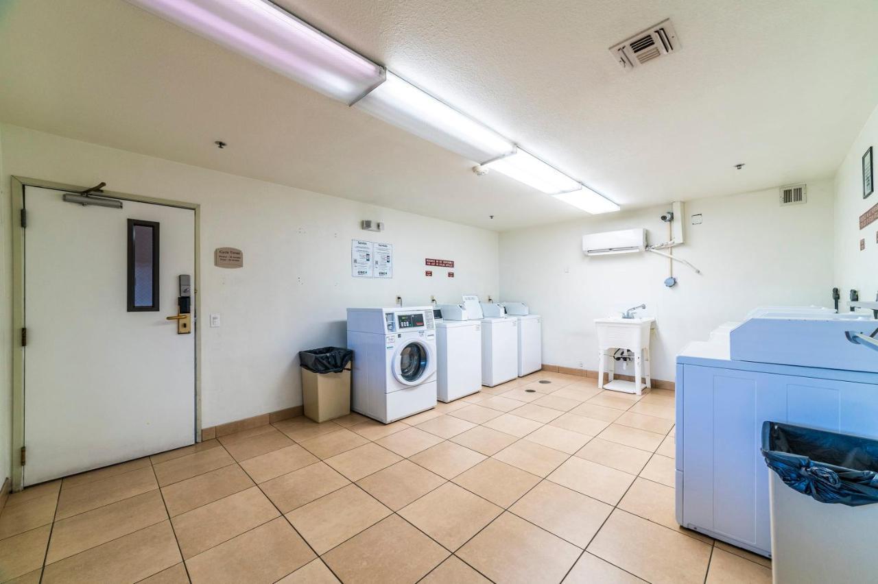 Metro Phoenix Loft Sleeps 6 外观 照片